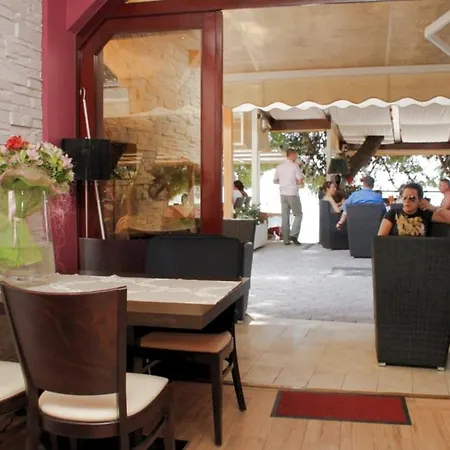 Апартаменти By The Sea - 6666 Макарська