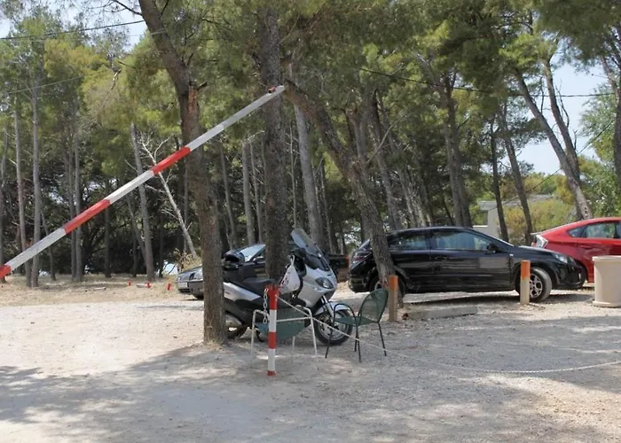 By The Sea - 6666 Makarska